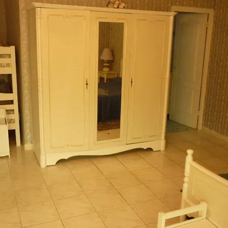 Domaine De Rode Buze 3* Cahors