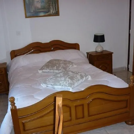 Domaine De Rode Buze 3* Cahors