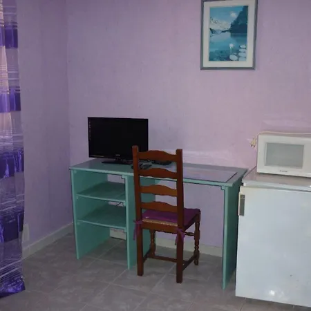 فندق مبيت وإفطار Domaine De Rode Buze