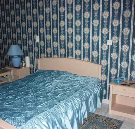 Domaine De Rode Buze Bed & Breakfast Cahors